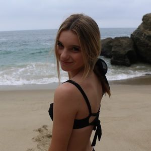 Meet your Posher, Kayley